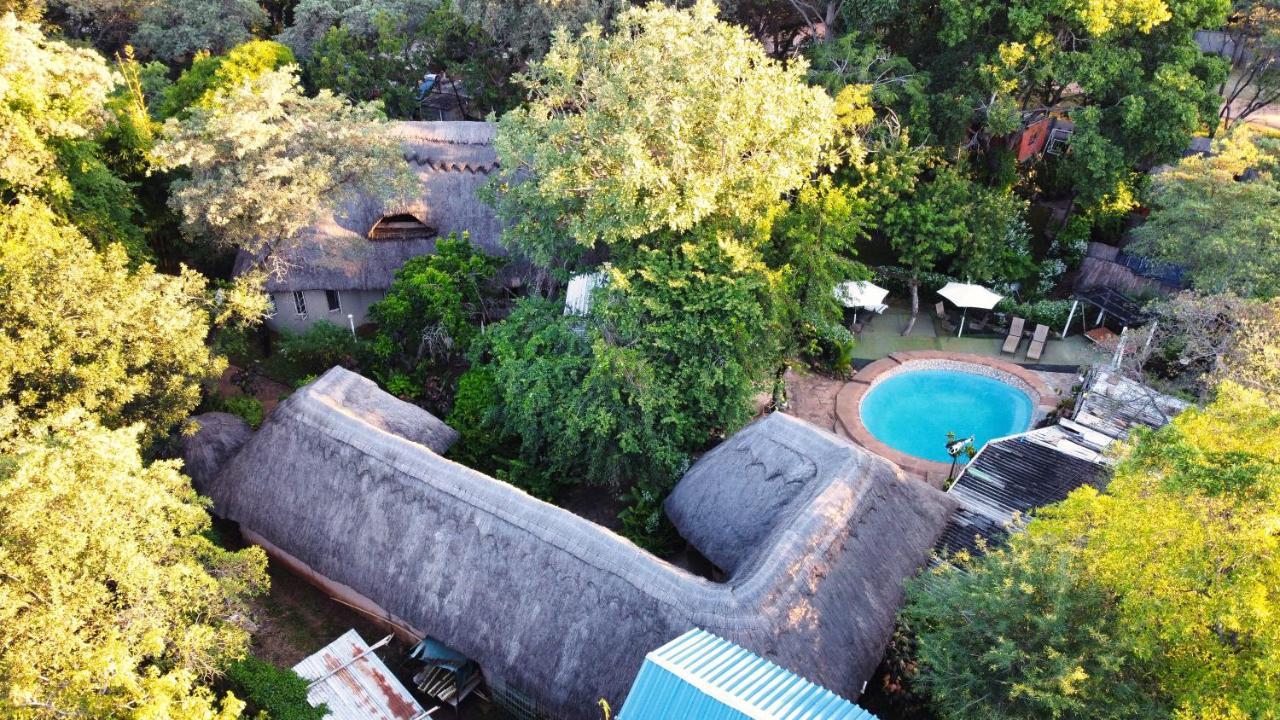 Victoria Falls Backpackers Lodge Eksteriør billede