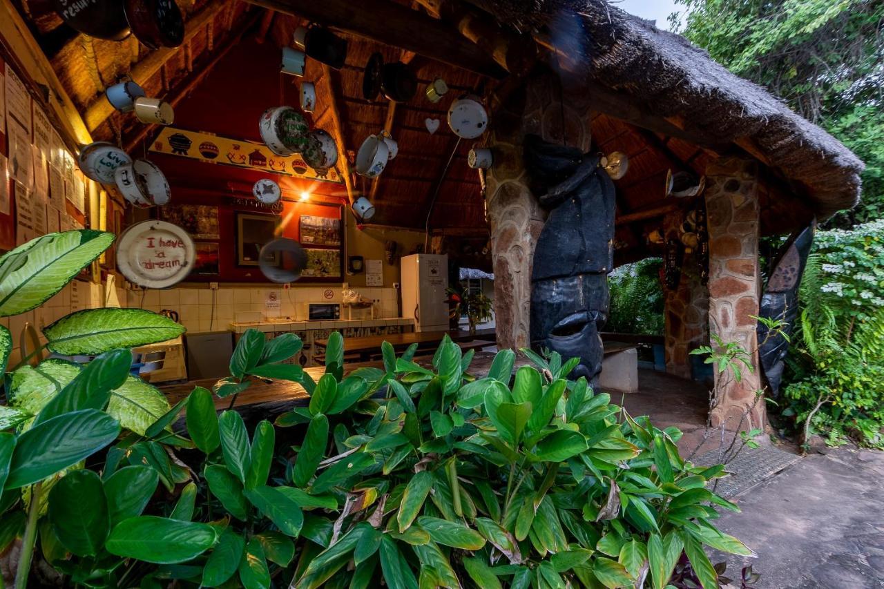 Victoria Falls Backpackers Lodge Eksteriør billede